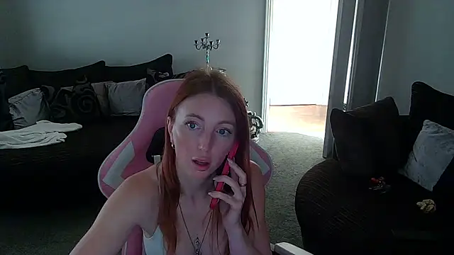 Snapshot of Red_firesquirt chatting on March 2, 2026, 3:30 pm Red firesquirt online show from March 2, 2026, 3:30 pm