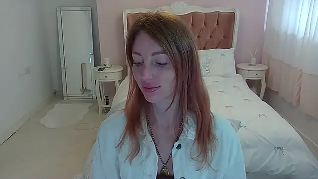 Snapshot of Red_firesquirt chatting on July 18, 2026, 11:25 am Red firesquirt online show from July 18, 2026, 11:25 am