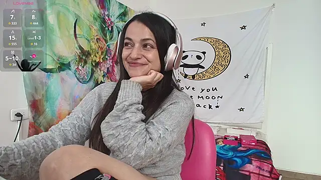 LovelyAzucena online show from February 23, 2026, 4:59 pm