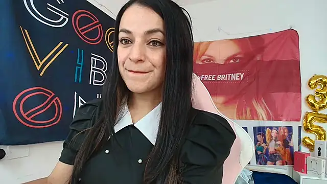 LovelyAzucena online show from July 28, 2026, 2:13 pm