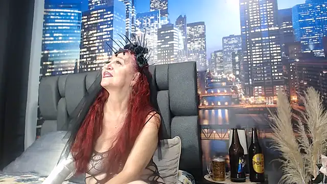 Snapshot of Lucy_mature8 chatting on June 15, 2026, 10:45 pm Lucy mature8 online show from June 15, 2026, 10:45 pm