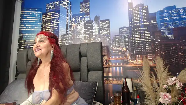 Snapshot of Lucy_mature8 chatting on June 28, 2026, 9:54 pm Lucy mature8 online show from June 28, 2026, 9:54 pm