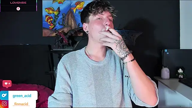 Green acid01 online show from October 21, 2025, 7:25 pm