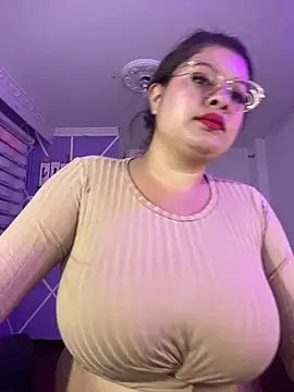 MiiaaJoness online show from January 18, 2025, 3:05 pm