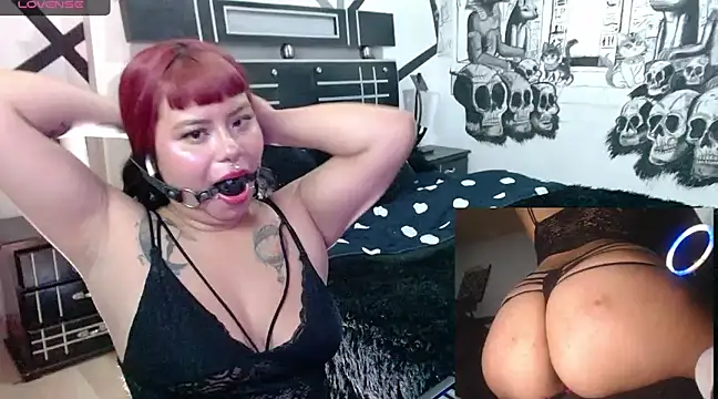 miss cloverrr online show from December 12, 2024, 10:02 am