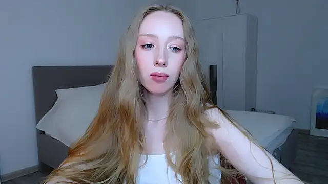 Luna insniity online show from December 9, 2024, 8:33 pm