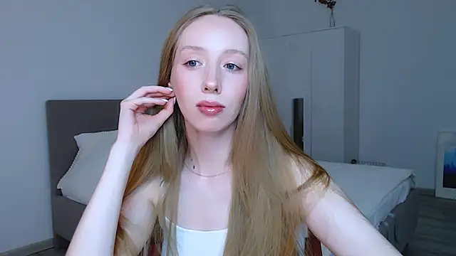 Luna insniity online show from December 26, 2024, 7:38 pm