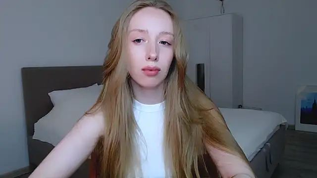 Luna insniity online show from February 26, 2025, 6:54 pm