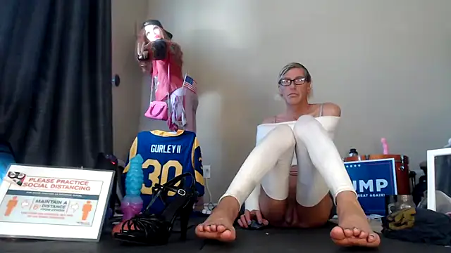 Taylorsexbot online show from December 5, 2024, 10:01 pm