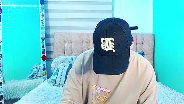 Snapshot of _justinmoon2 chatting on March 8, 2026, 4:27 am justinmoon2 online show from March 8, 2026, 4:27 am