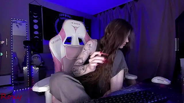 wet dream  online show from October 2, 2025, 11:01 pm