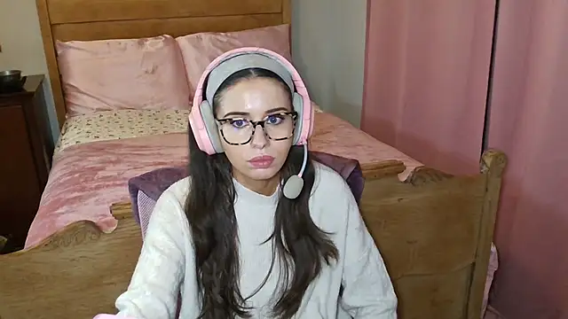 Snapshot of alisonfields chatting on January 16, 2026, 3:16 pm alisonfields online show from January 16, 2026, 3:16 pm