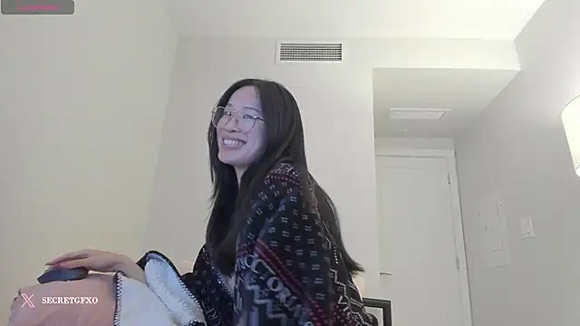 secretgirlfriendxo online show from December 4, 2024, 11:52 am