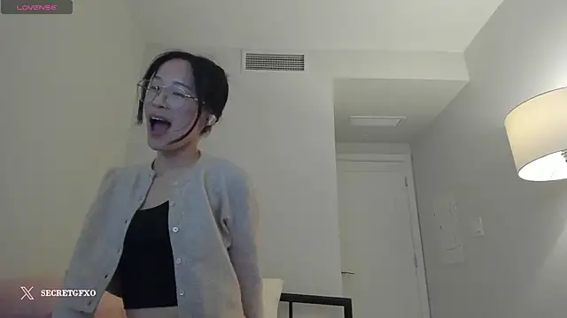 secretgirlfriendxo online show from December 10, 2024, 7:16 am