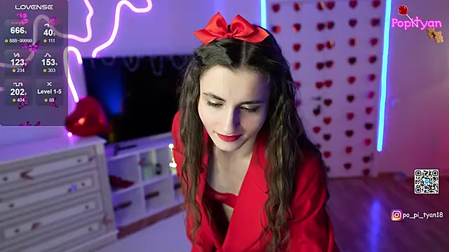 Snapshot of popityan1 chatting on February 14, 2025, 9:43 pm popityan1 online show from February 14, 2025, 9:43 pm