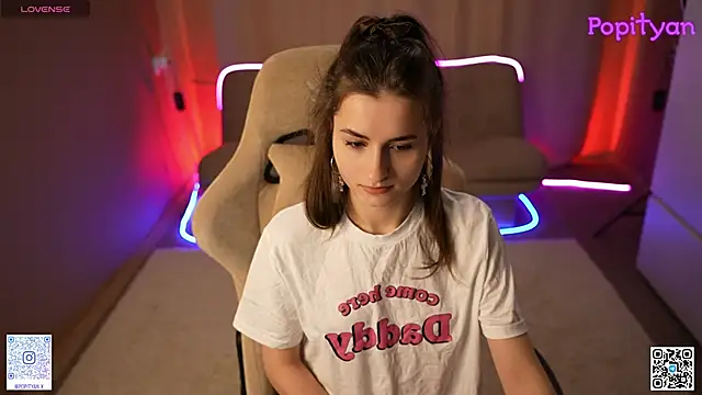 Snapshot of popityan1 chatting on November 26, 2025, 5:19 am popityan1 online show from November 26, 2025, 5:19 am