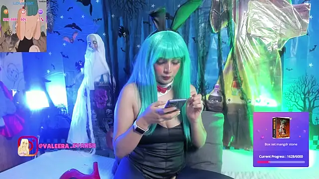 Snapshot of Valeera_Evans8 chatting on October 25, 2025, 11:32 pm Valeera Evans8 online show from October 25, 2025, 11:32 pm