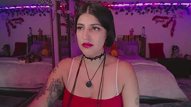 azahar  ziiz online show from November 21, 2025, 10:08 pm