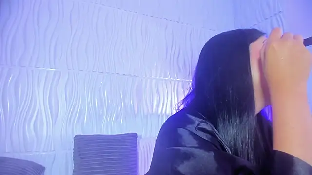 Abby  colins online show from October 9, 2025, 8:51 pm