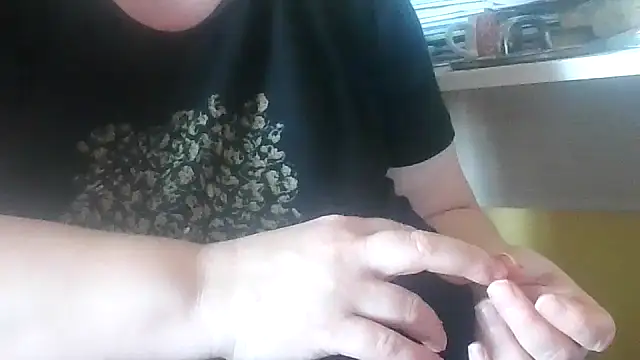 Nataliesbestjuggs online show from August 2, 2026, 3:21 pm