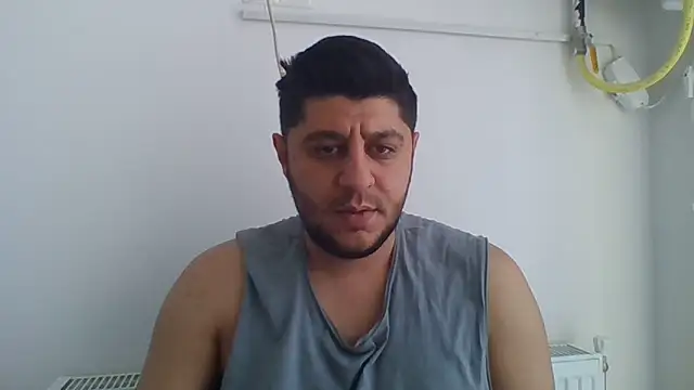 erkekkkadam online show from February 9, 2025, 11:25 am