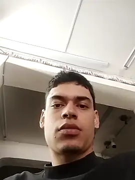 Snapshot of cristopher_maclean chatting on May 11, 2026, 6:05 pm cristopher maclean online show from May 11, 2026, 6:05 pm