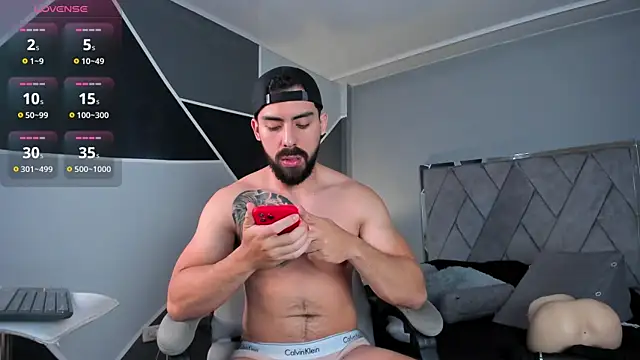 Markbrown online show from January 6, 2025, 11:52 pm