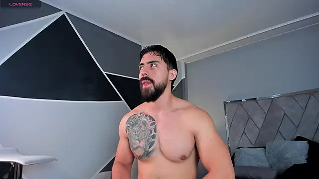 Markbrown online show from January 10, 2025, 1:32 am