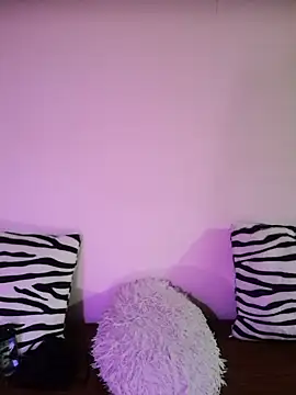 Felicia smok3 online show from December 7, 2024, 4:31 am