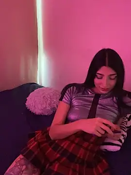 Felicia smok3 online show from January 9, 2025, 2:33 am