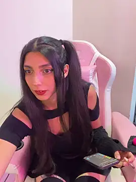 Felicia smok3 online show from April 6, 2026, 2:53 am