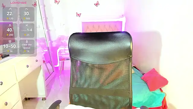 Celeste  sweetx online show from March 4, 2026, 1:17 pm