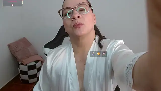 Snapshot of Sex-Psychology chatting on July 19, 2026, 5:16 pm Sex-Psychology online show from July 19, 2026, 5:16 pm