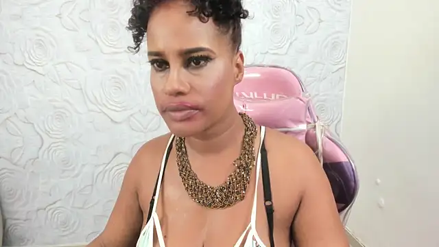 pamela guzmaan online show from March 3, 2025, 8:43 pm