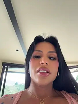 HOT LADY 777 online show from April 18, 2026, 7:07 pm