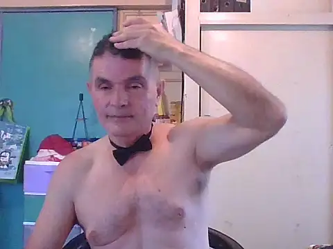 kavir-sebastien online show from October 4, 2025, 8:29 pm