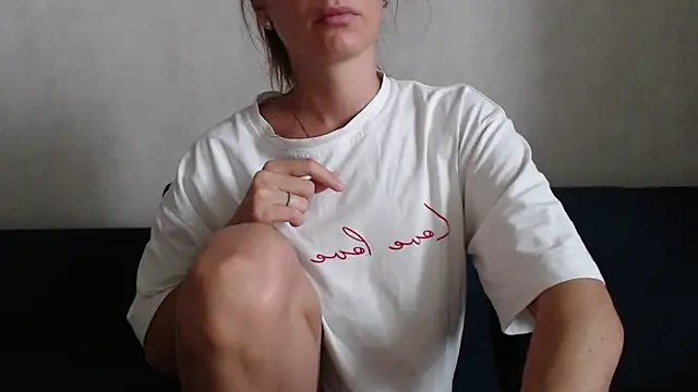 Snapshot of Jennna_Maya chatting on September 12, 2025, 9:20 am Jennna Maya online show from September 12, 2025, 9:20 am