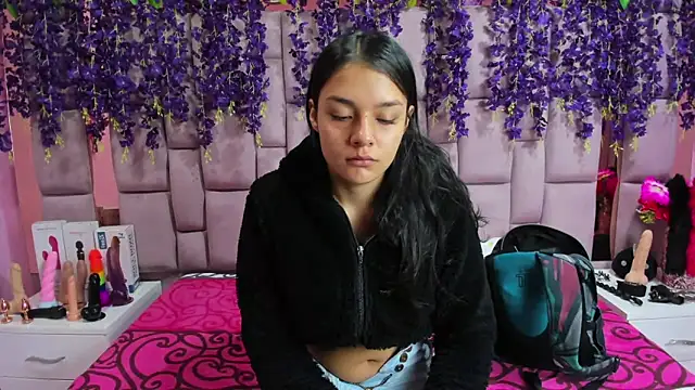 Bich Anal  online show from January 14, 2025, 12:56 pm