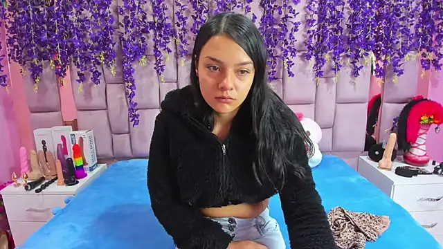 Bich Anal  online show from January 29, 2025, 1:38 pm