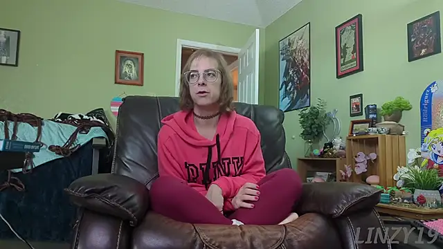 Linzy 19 online show from January 18, 2025, 4:31 pm