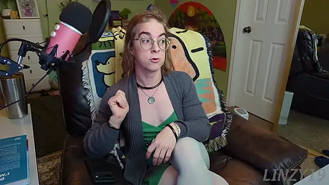 Linzy 19 online show from March 4, 2025, 5:56 pm