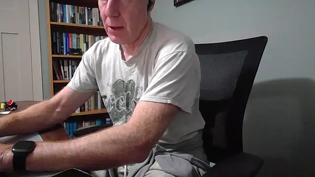 Snapshot of jiggy77777 chatting on February 15, 2026, 9:44 pm jiggy77777 online show from February 15, 2026, 9:44 pm