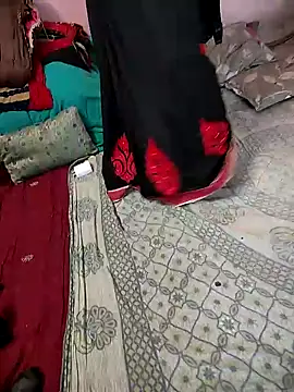 COUPLLE VILLAGE online show from January 18, 2025, 3:20 am