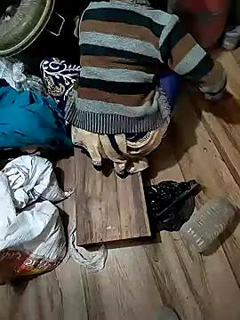 COUPLLE VILLAGE online show from February 11, 2025, 3:40 am