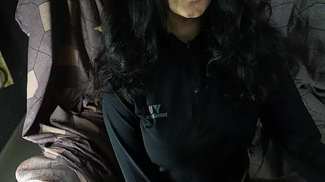 -AyeshaSinghania- online show from September 20, 2025, 8:37 am