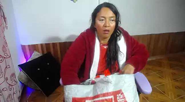 daleska ayala 1 online show from March 18, 2025, 6:26 pm