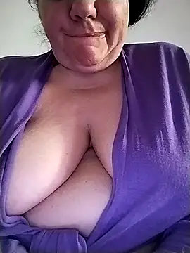 BustyBabyOfficial online show from January 23, 2025, 2:28 pm