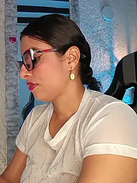 Alizon 1 online show from July 25, 2026, 7:33 pm