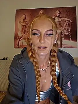 Snapshot of LessiaMia chatting on June 15, 2026, 12:29 pm LessiaMia online show from June 15, 2026, 12:29 pm