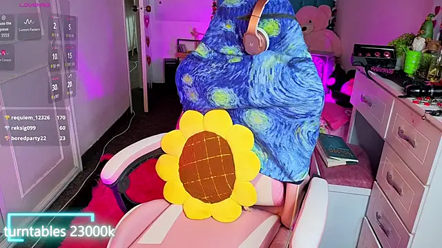 strunky2407 online show from April 9, 2026, 6:19 am